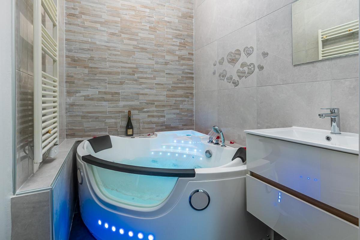 Havre De Paix Jacuzzi Lägenhet Asnières Exteriör bild